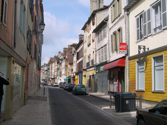  jolie rue pavée